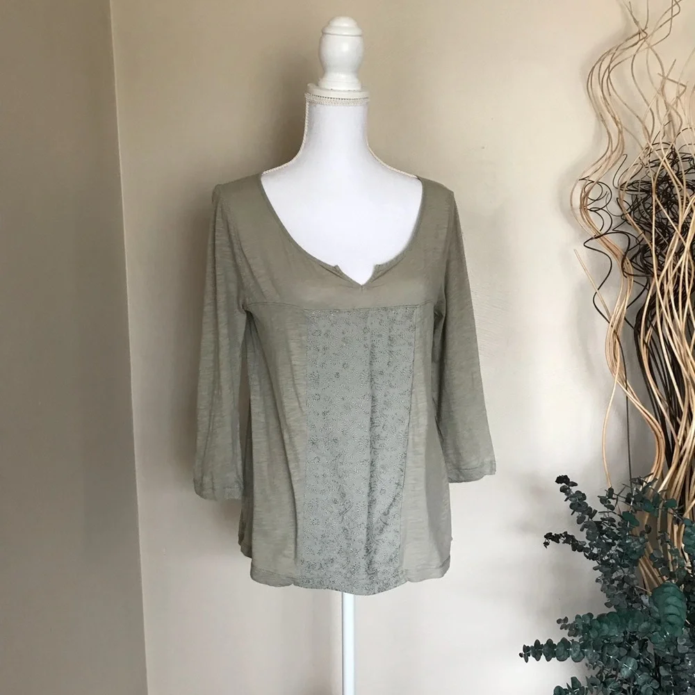 J.Crew Olive Green V-Neck Embroidered Front Top 3/4 Sleeve Blouse Sm Casual Boho